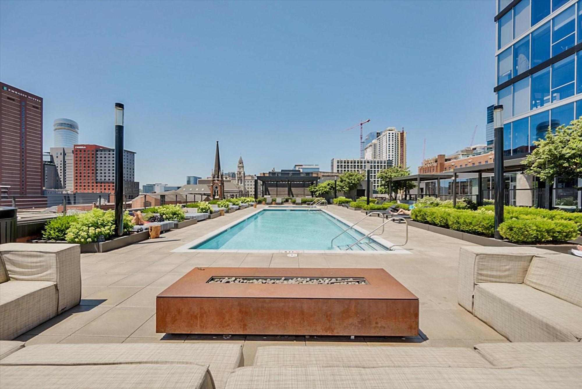 Global Luxury Suites Nashville Downtown Exterior photo