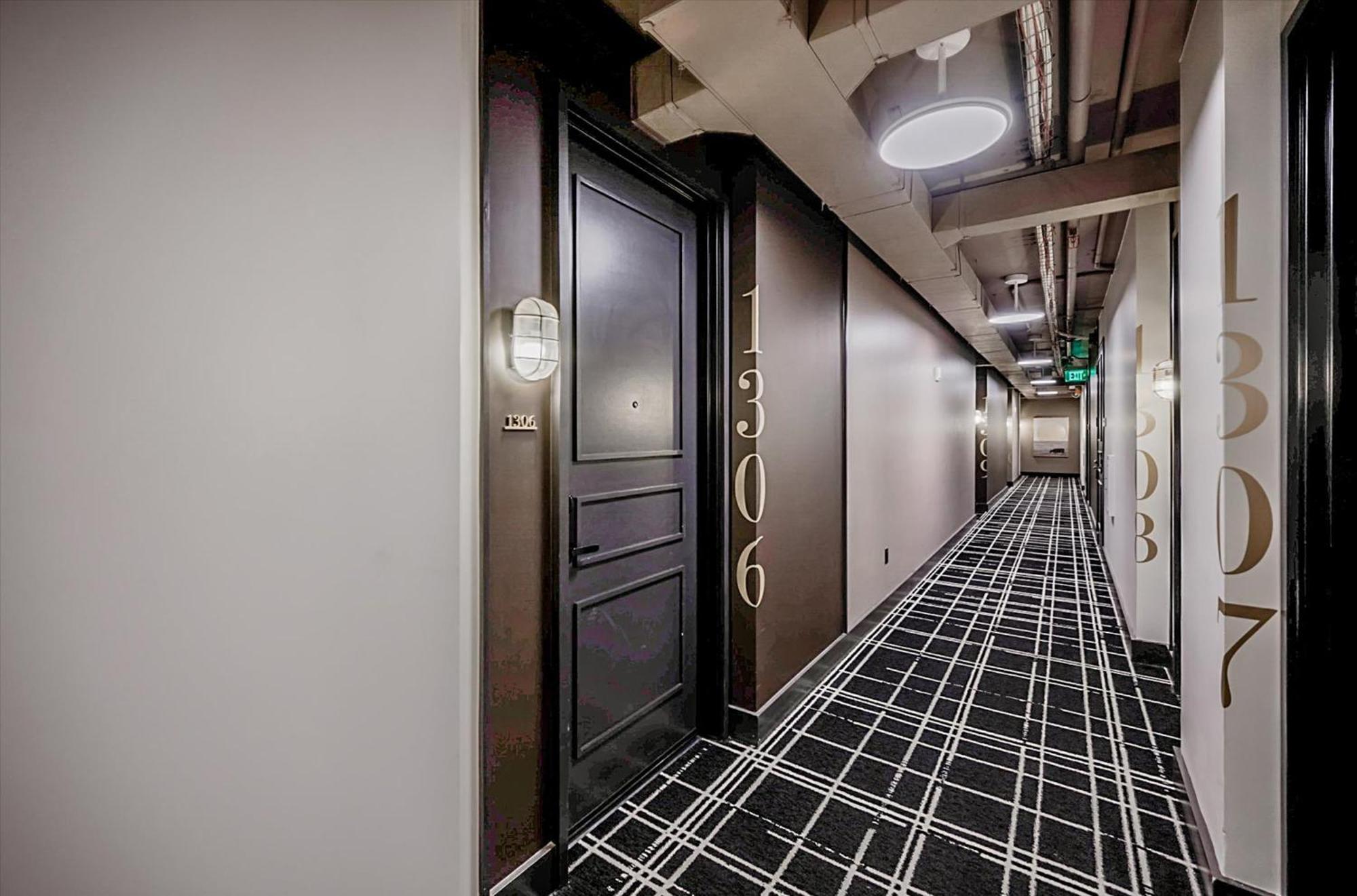 Global Luxury Suites Nashville Downtown Exterior photo